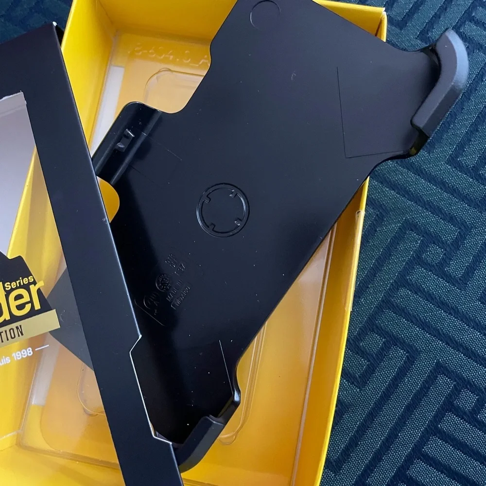 Belt Clip Holster by Otterbox Fits iPhone 7 & 8